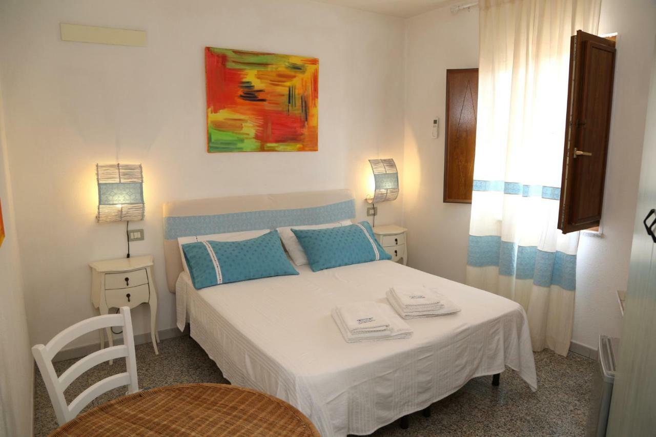 Il Tramonto Bed & Breakfast Castelsardo Exterior photo