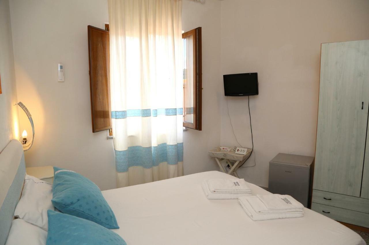 Il Tramonto Bed & Breakfast Castelsardo Exterior photo
